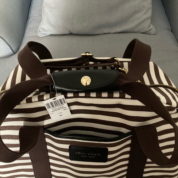 NWT Henri Bendel Overnighter - Picture 2 of 11